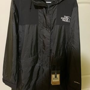 Women north face rain jacket XL